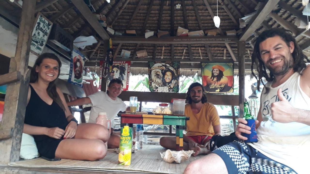 Fullesguesthouse Gili Trawangan Exteriér fotografie